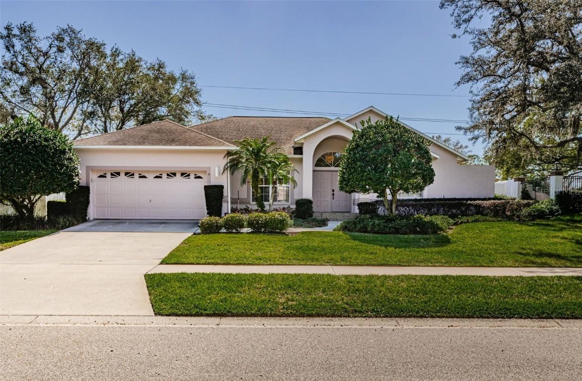 6305 S Queensway Dr., Temple Terrace, FL 33617