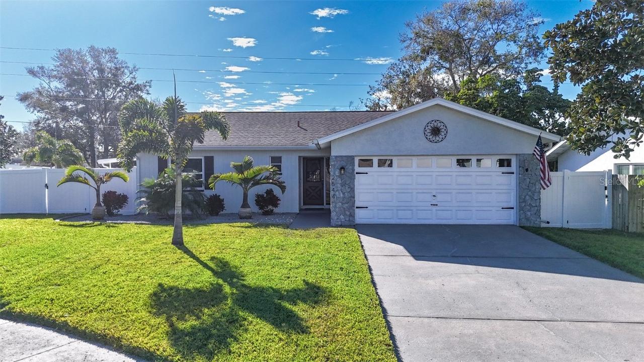 2544 Knoll St., Palm Harbor, FL 34683