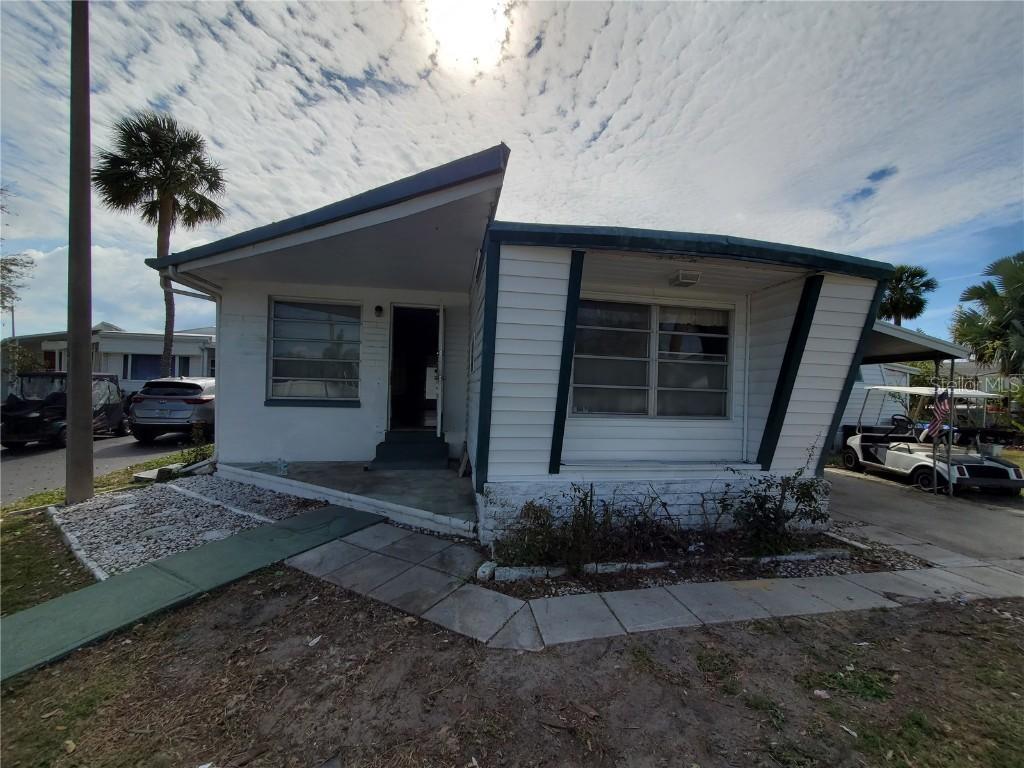 4851 W Gandy Blvd. #B1L24, Tampa, FL 33611
