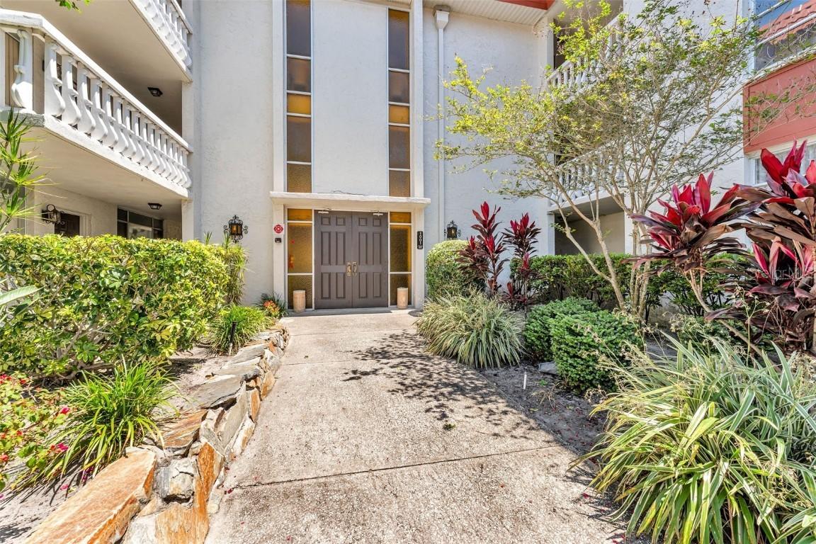 1001 Pearce Dr. #106, Clearwater, FL 33764