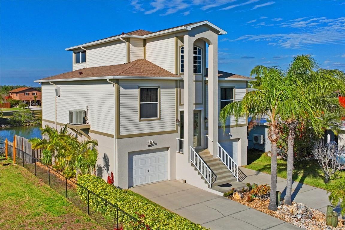 5100 Cedarbrook Ln., Hernando Beach, FL 34607