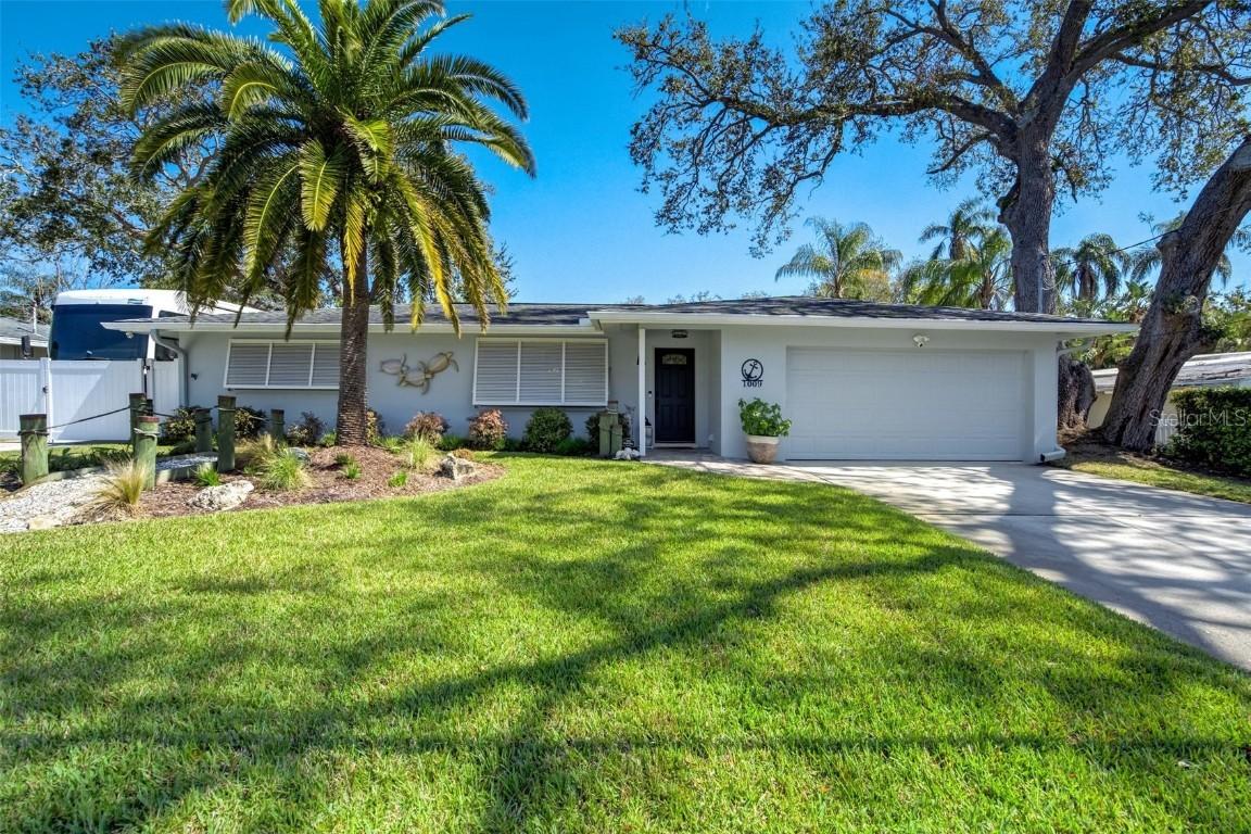 1009 Brookside Dr., Clearwater, FL 33764