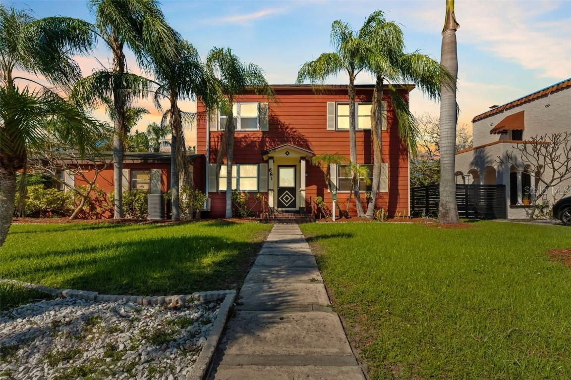 681 Jasmine Way, St Petersburg, FL 33705