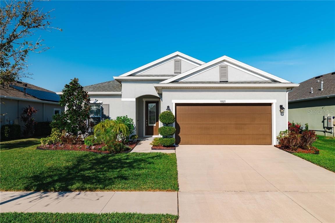 5807 Silver Sun Dr., Apollo Beach, FL 33572