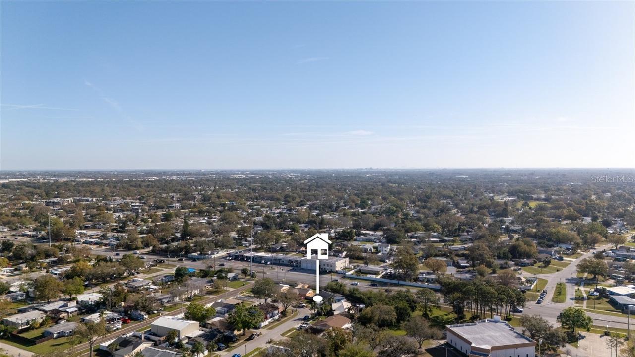 8918 Country Square Dr., Seminole, FL 33777