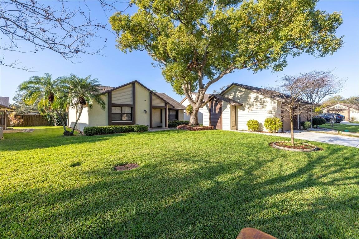 2460 Oakleaf Dr., Clearwater, FL 33763