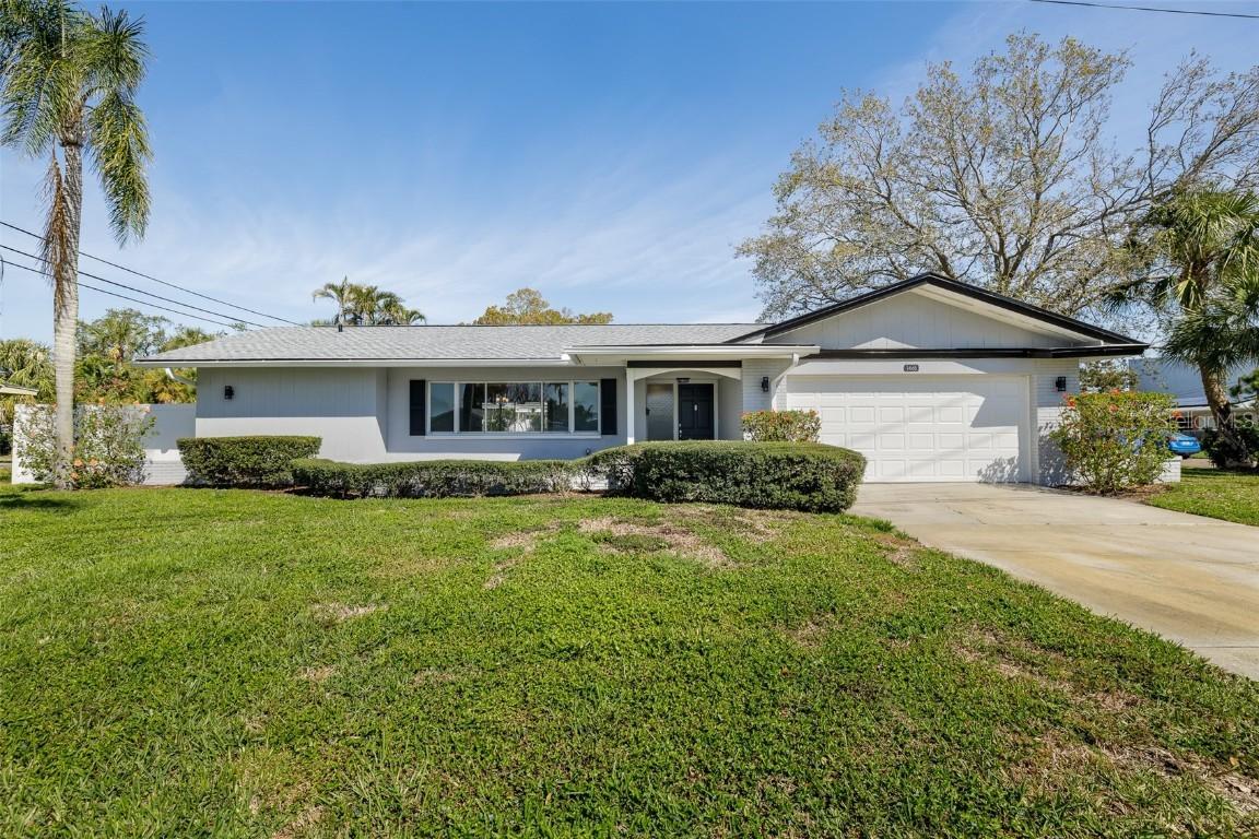 1465 40th Ave., St Petersburg, FL 33703