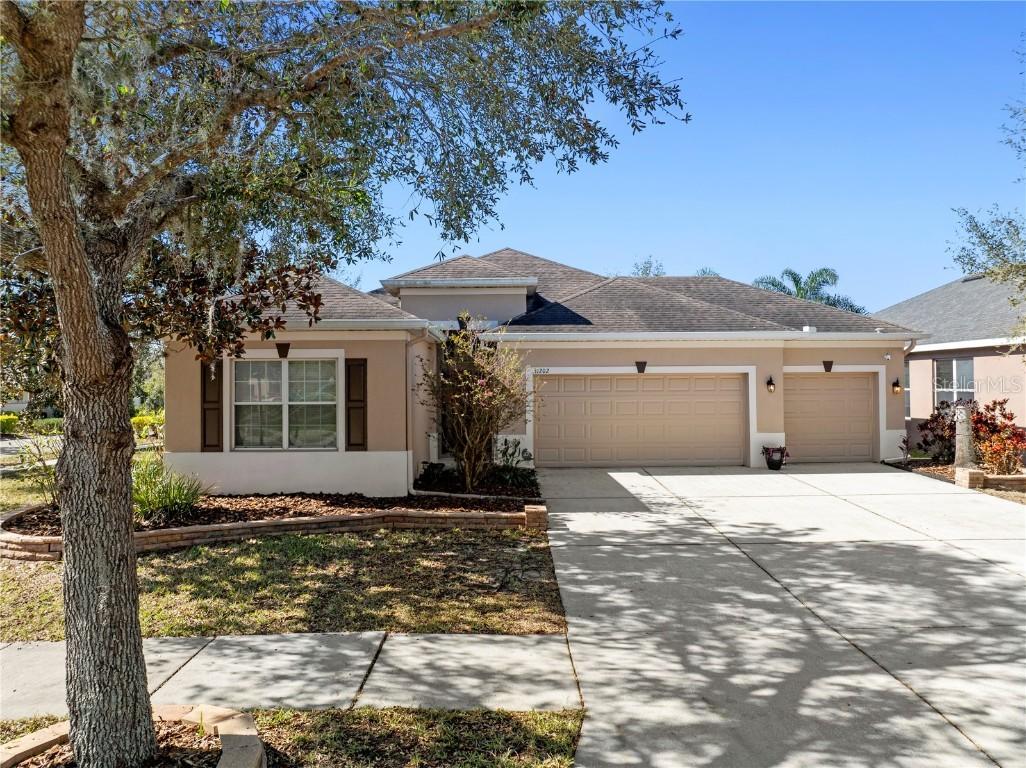 11202 Wembley Landing Dr., Lithia, FL 33547