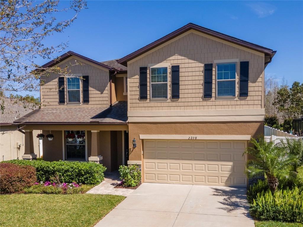 2208 Landside Dr., Valrico, FL 33594