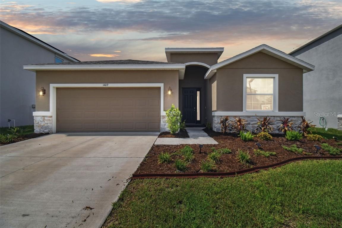 1409 Tropical Oasis Ave., Plant City, FL 33565