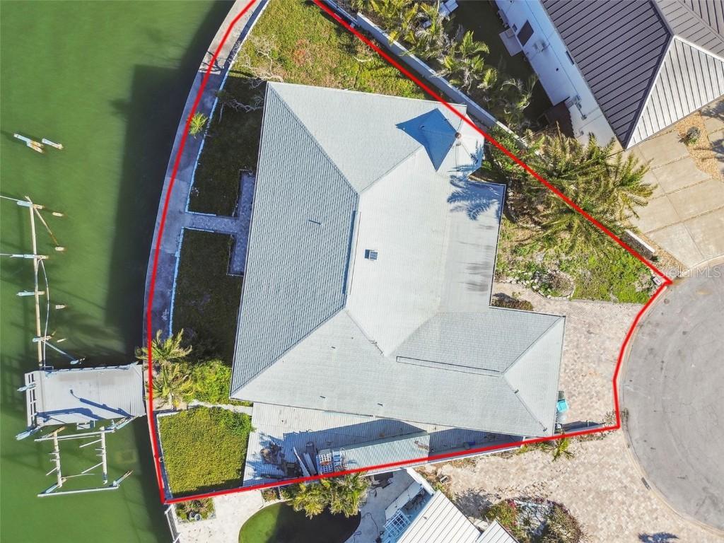 13 Bellevue Dr., Treasure Island, FL 33706