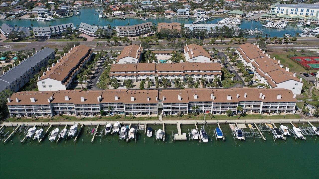 325 Madeira Cir., Tierra Verde, FL 33715