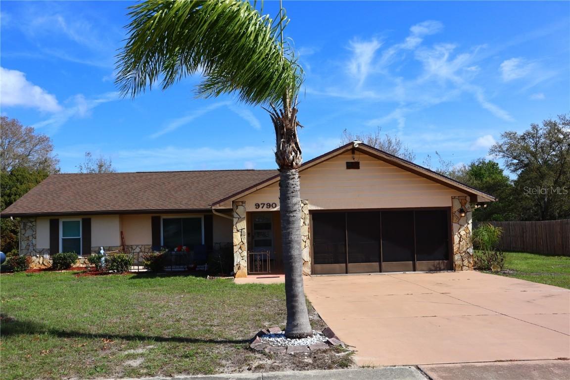 9790 Bayside Ct., Spring Hill, FL 34608