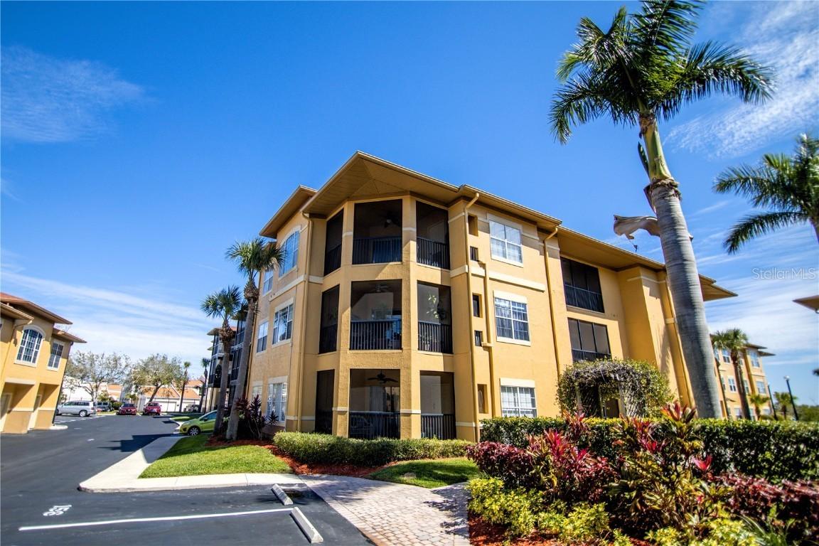 4323 Bayside Village Dr. #204, Tampa, FL 33615