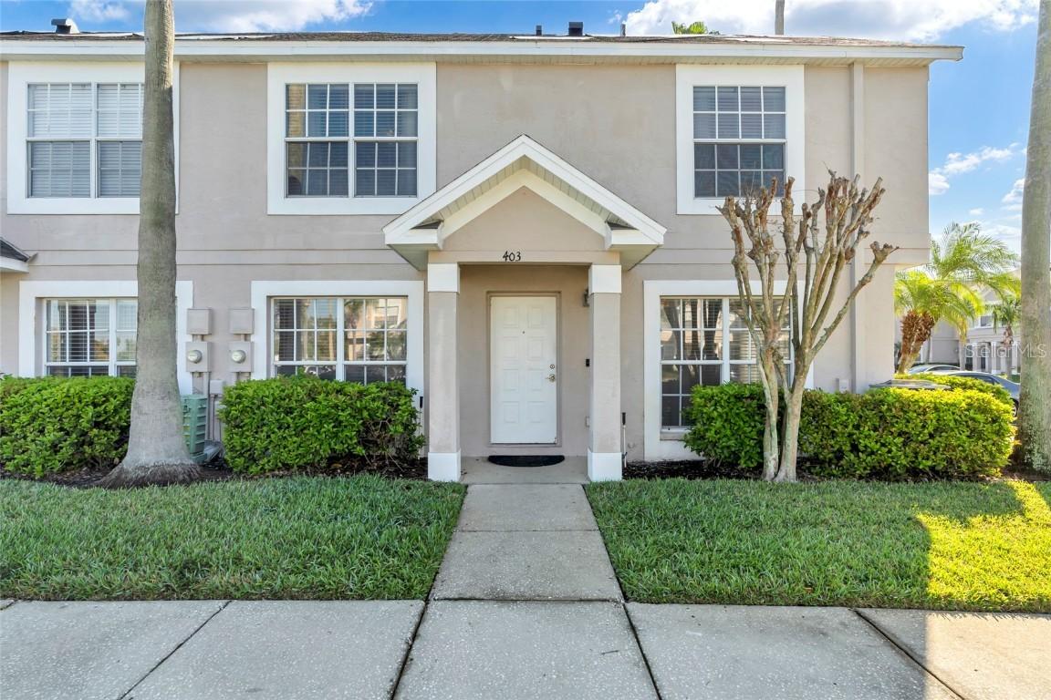 403 Kensington Lake Cir., Brandon, FL 33511