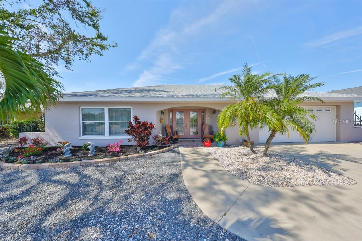 6324 Balboa Ln., Apollo Beach, FL 33572