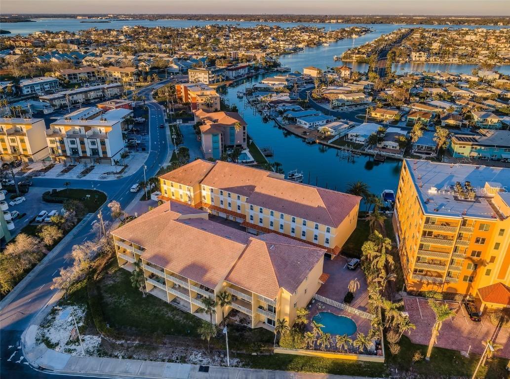 11595 Gulf Blvd. #6, Treasure Island, FL 33706