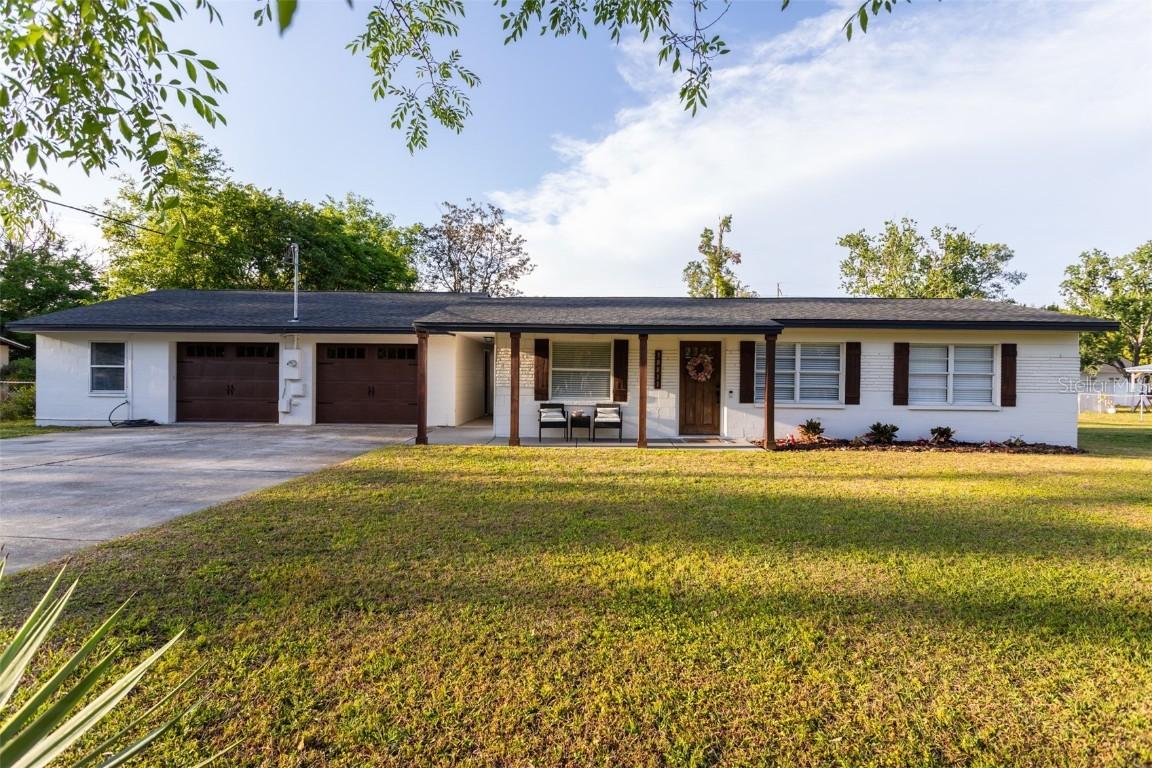 38811 Inez Ave., Zephyrhills, FL 33542
