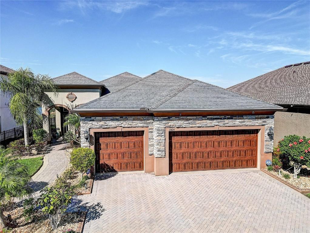 11424 Drifting Leaf Dr., Riverview, FL 33579