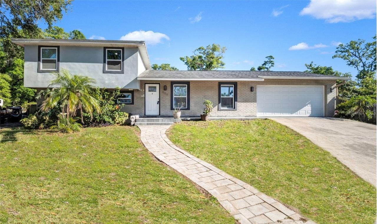 500 Hillpine Way, Brandon, FL 33510