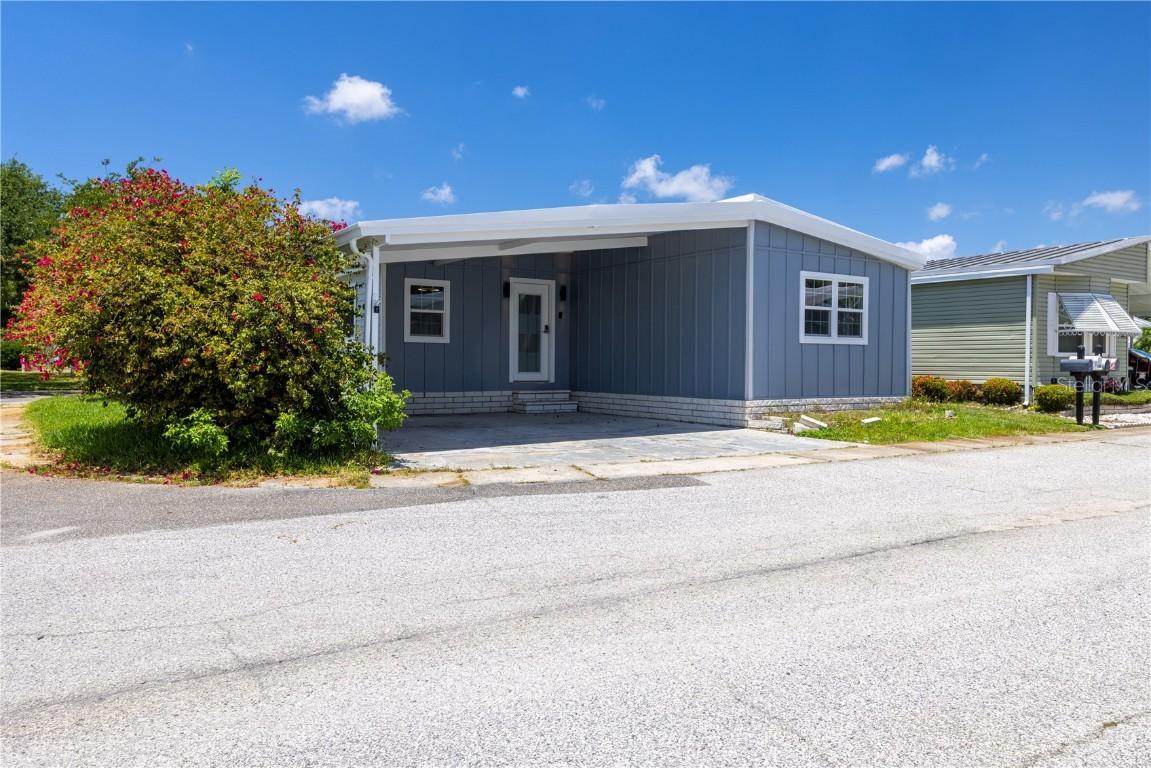 163 Dolphin Dr., Oldsmar, FL 34677