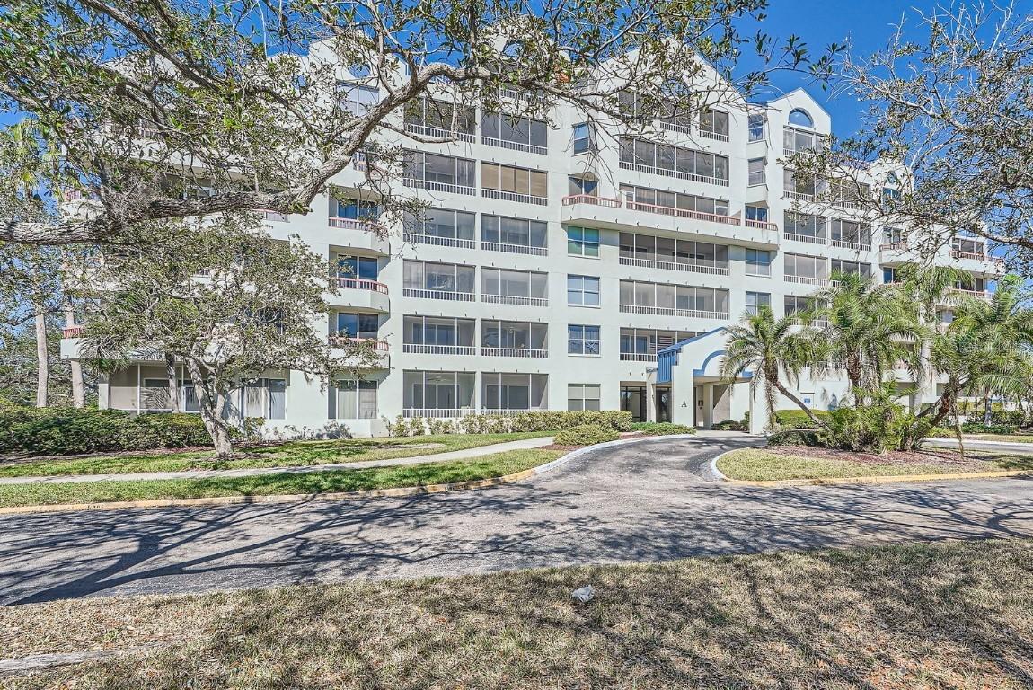 2333 Feather Sound Dr. #A204, Clearwater, FL 33762