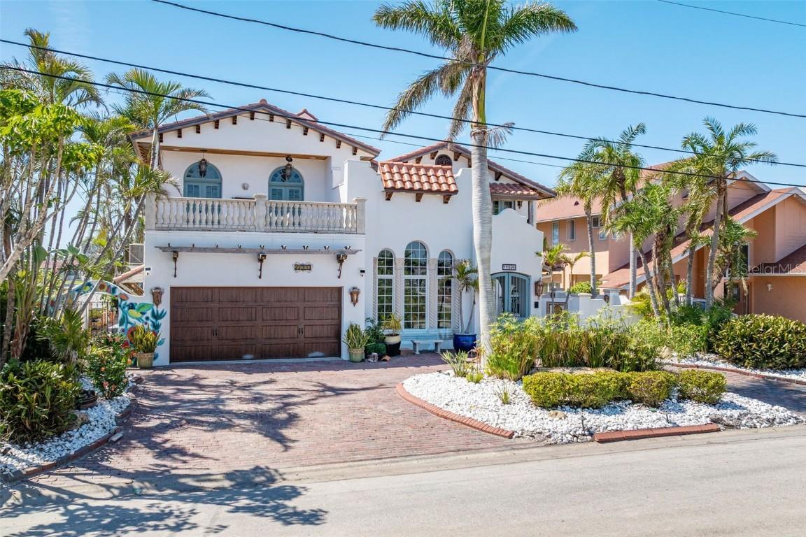 11320 E 6th St., Treasure Island, FL 33706