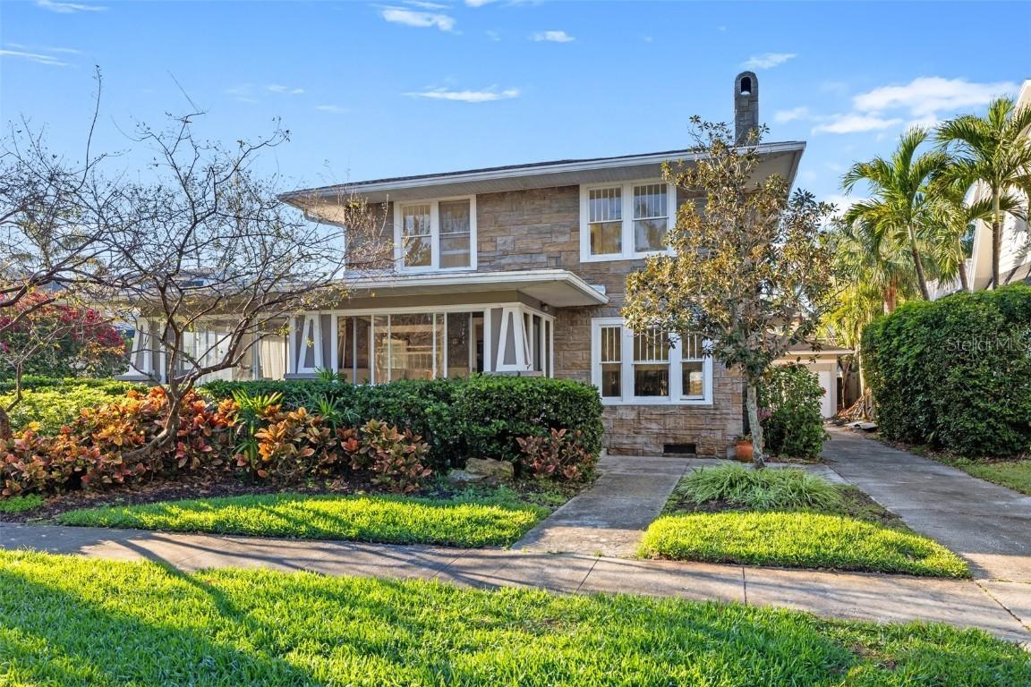 864 15th Ave., St Petersburg, FL 33704