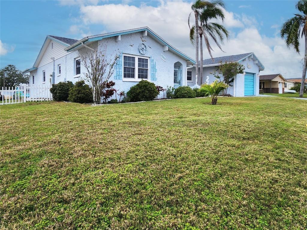 13801 Plumosa Ave., Hudson, FL 34667