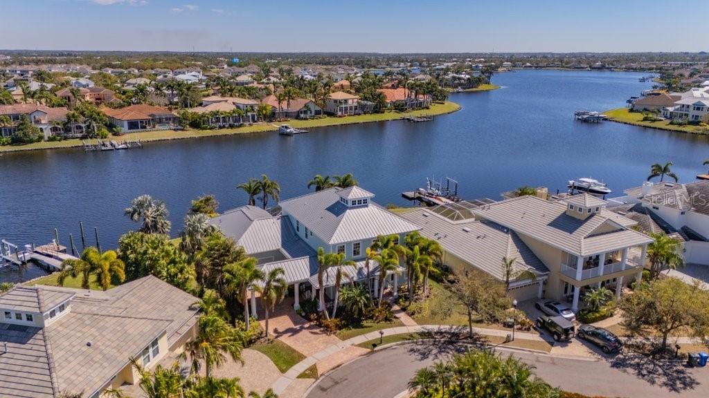 5321 Fishersound Ln., Apollo Beach, FL 33572
