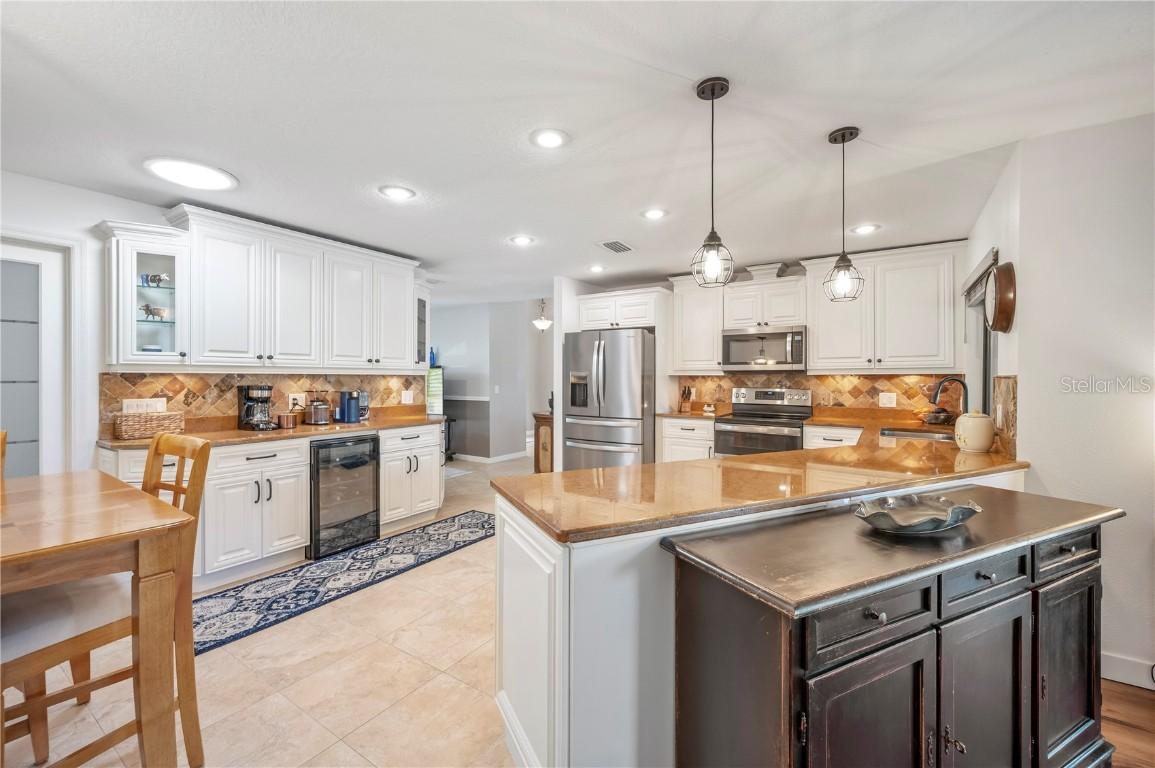 23417 Pine Lake St., Land O Lakes, FL 34639