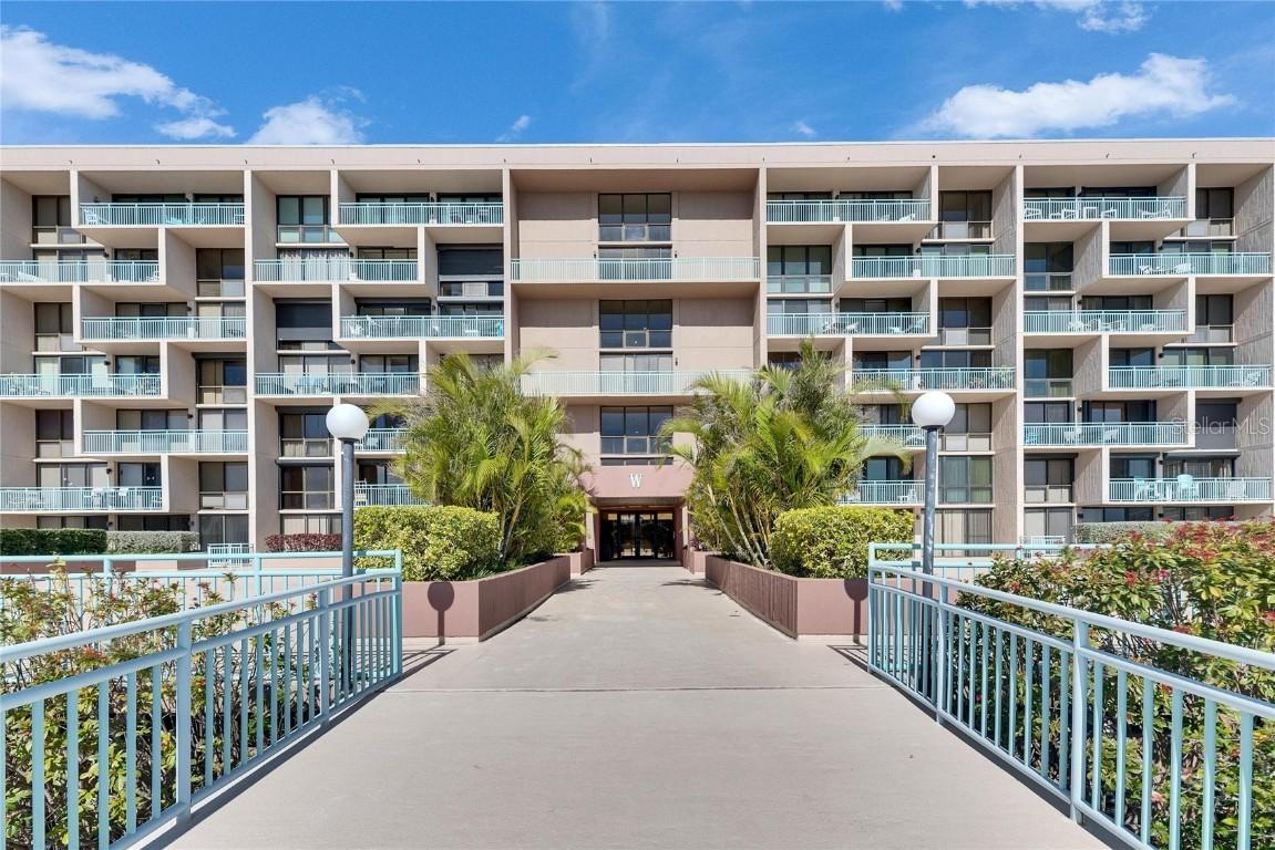 1 Key Capri #604W, Treasure Island, FL 33706
