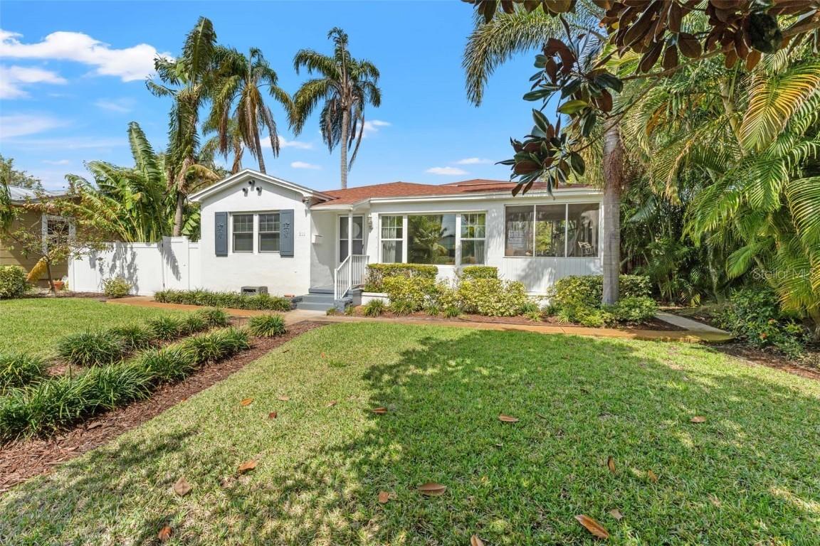 209 17th Ave., St Petersburg, FL 33704