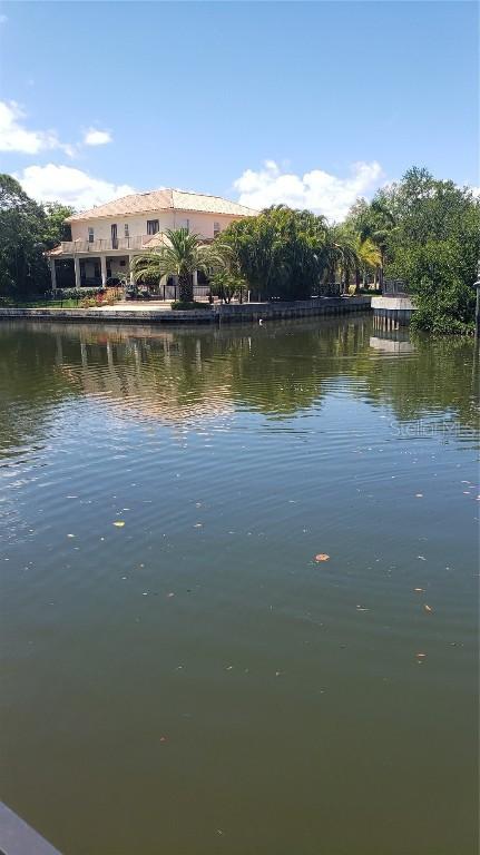 2107 S West Shore Blvd., Tampa, FL 33629
