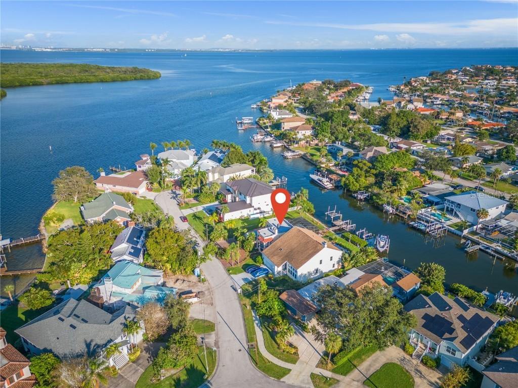 1936 Arrowhead Dr., St Petersburg, FL 33703
