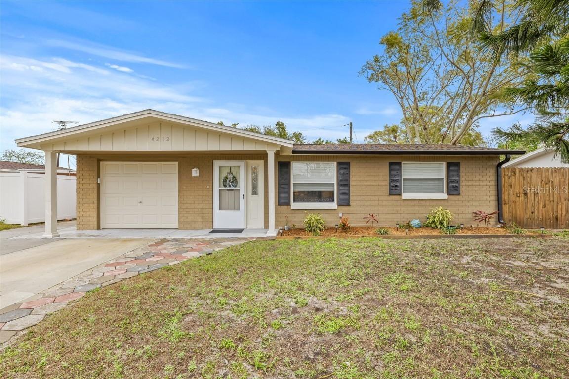 4202 Comet Dr., New Port Richey, FL 34652