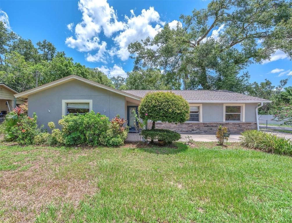 2412 Giddens Ave., Seffner, FL 33584