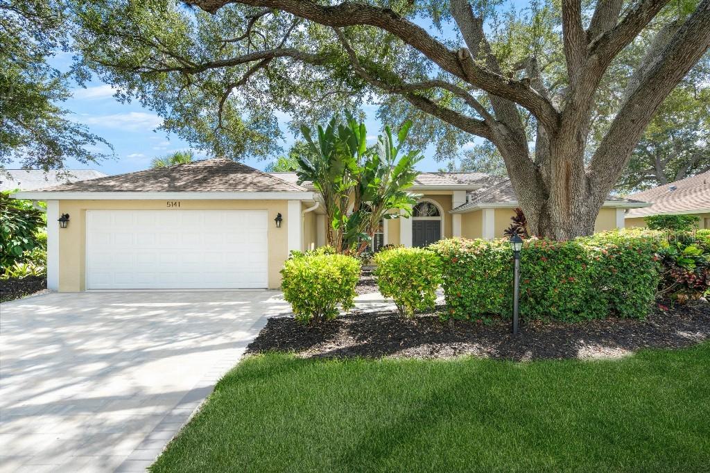 5141 Sunnydale Cir., Sarasota, FL 34233