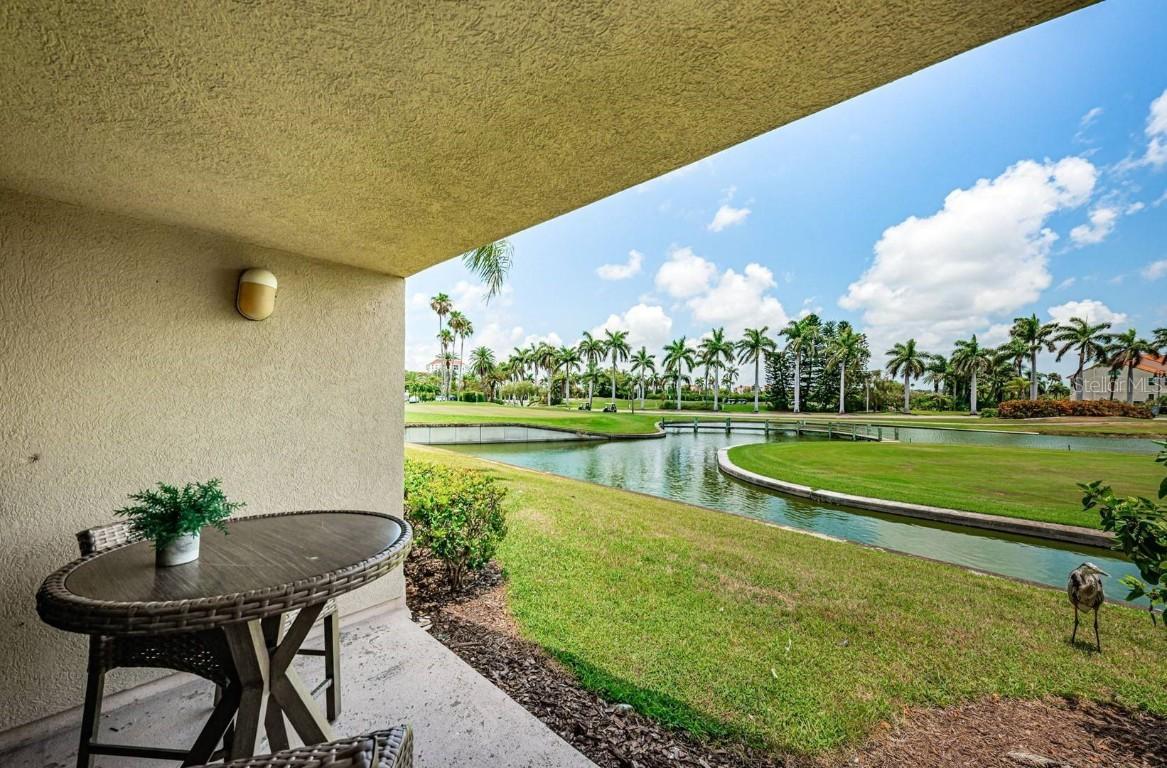 5900 Bahia Del Mar Cir. #137, St Petersburg, FL 33715