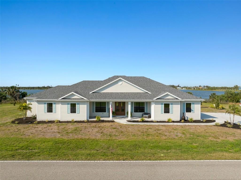 3319 Gulf City Rd., Ruskin, FL 33570