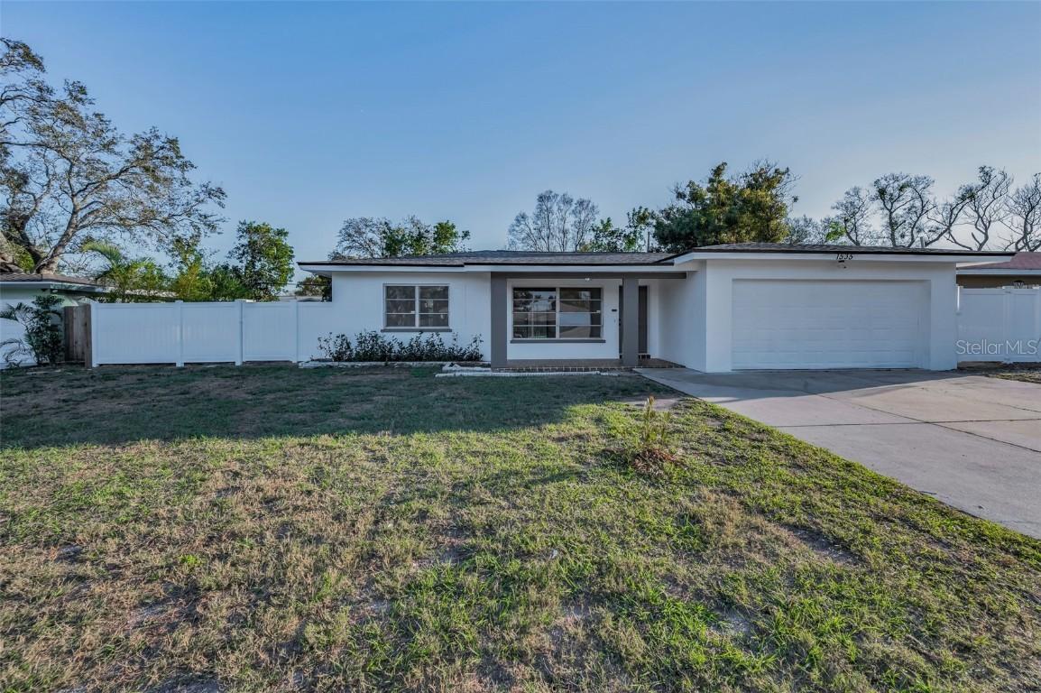 1535 Satsuma St., Clearwater, FL 33756