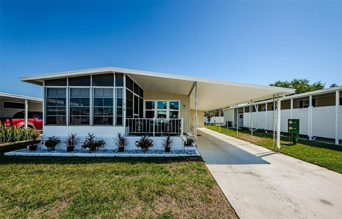 271 Northgate Dr., Tarpon Springs, FL 34689