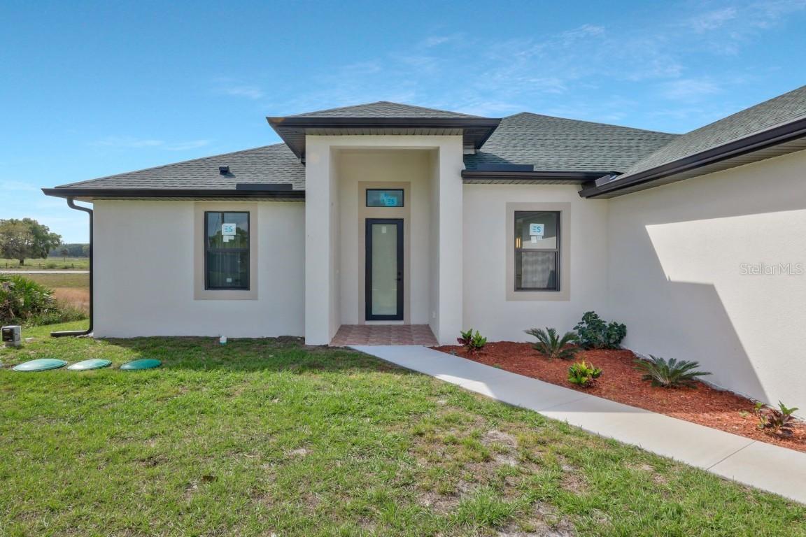 5027 E Hummingbird Dr., Labelle, FL 33935