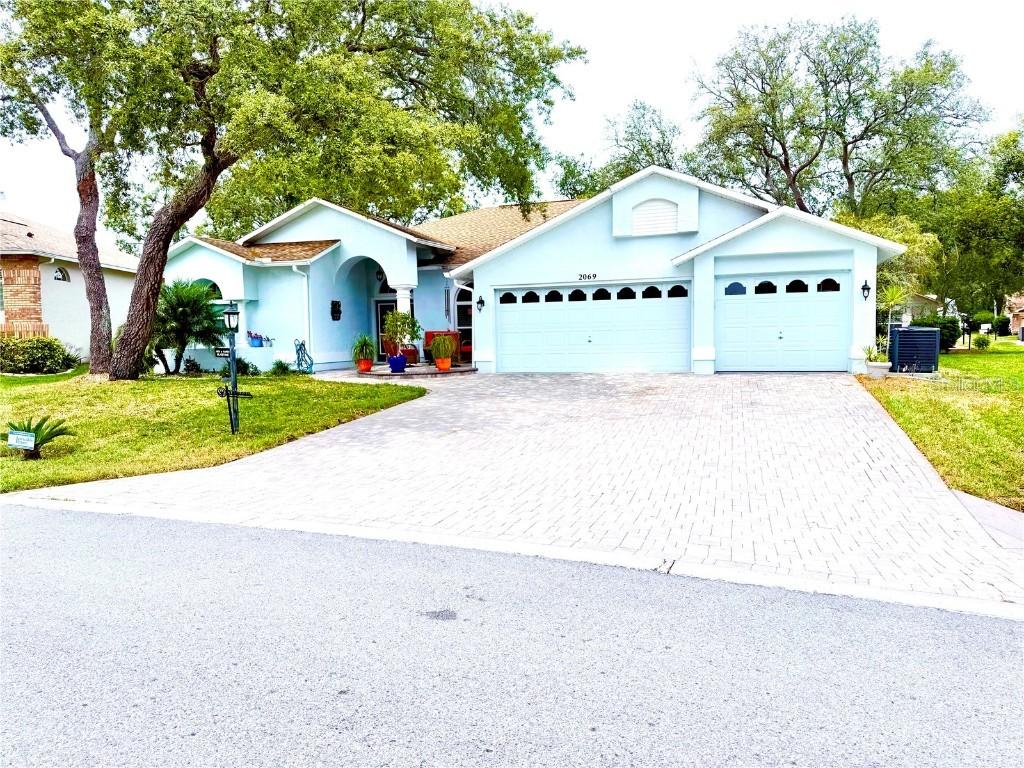 2069 Overbrook Ln., Spring Hill, FL 34606