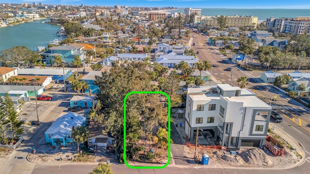 109 125th Ave., Treasure Island, FL 33706