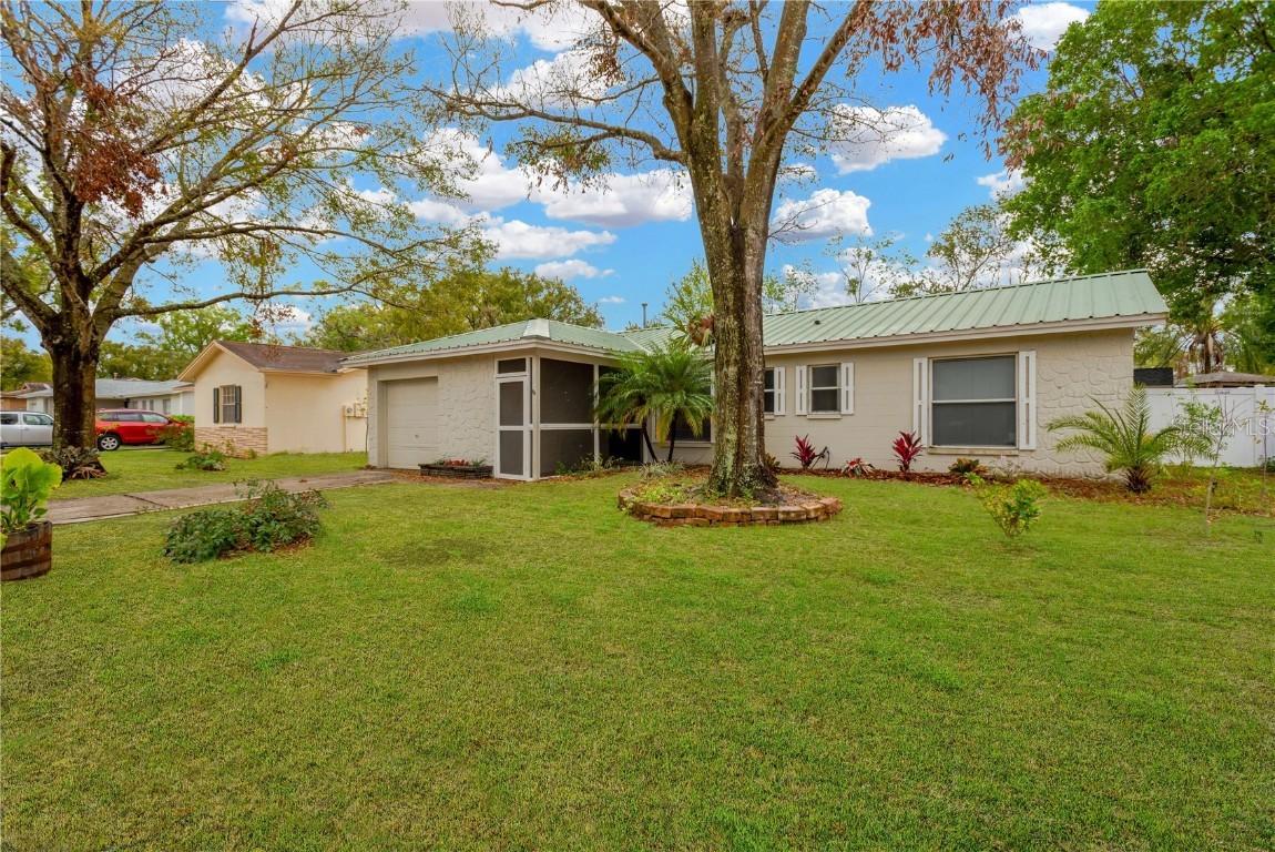 205 Sheryl Lynn Dr., Brandon, FL 33510
