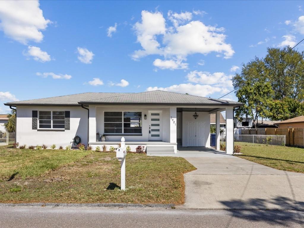2901 W Nassau St., Tampa, FL 33607