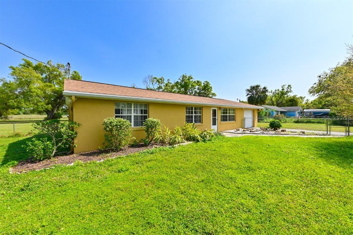 6013 Maple Ln., Tampa, FL 33610