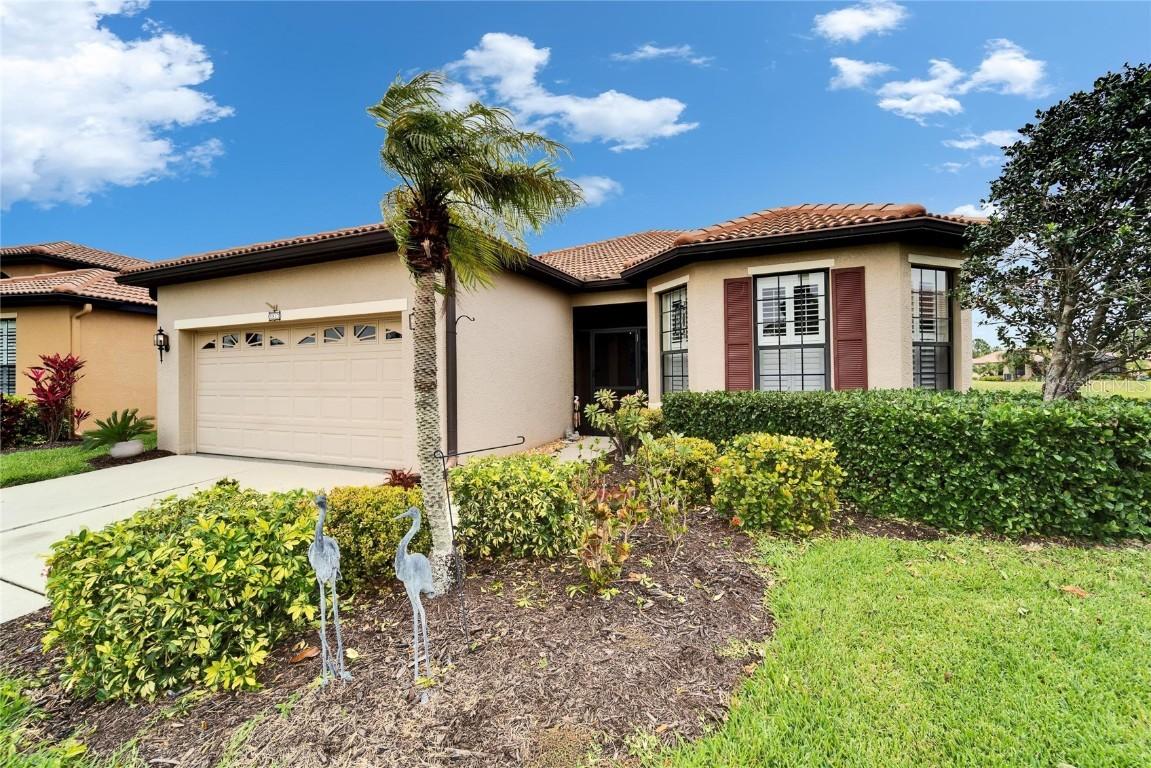 5817 Hidden Falls Ln., Apollo Beach, FL 33572