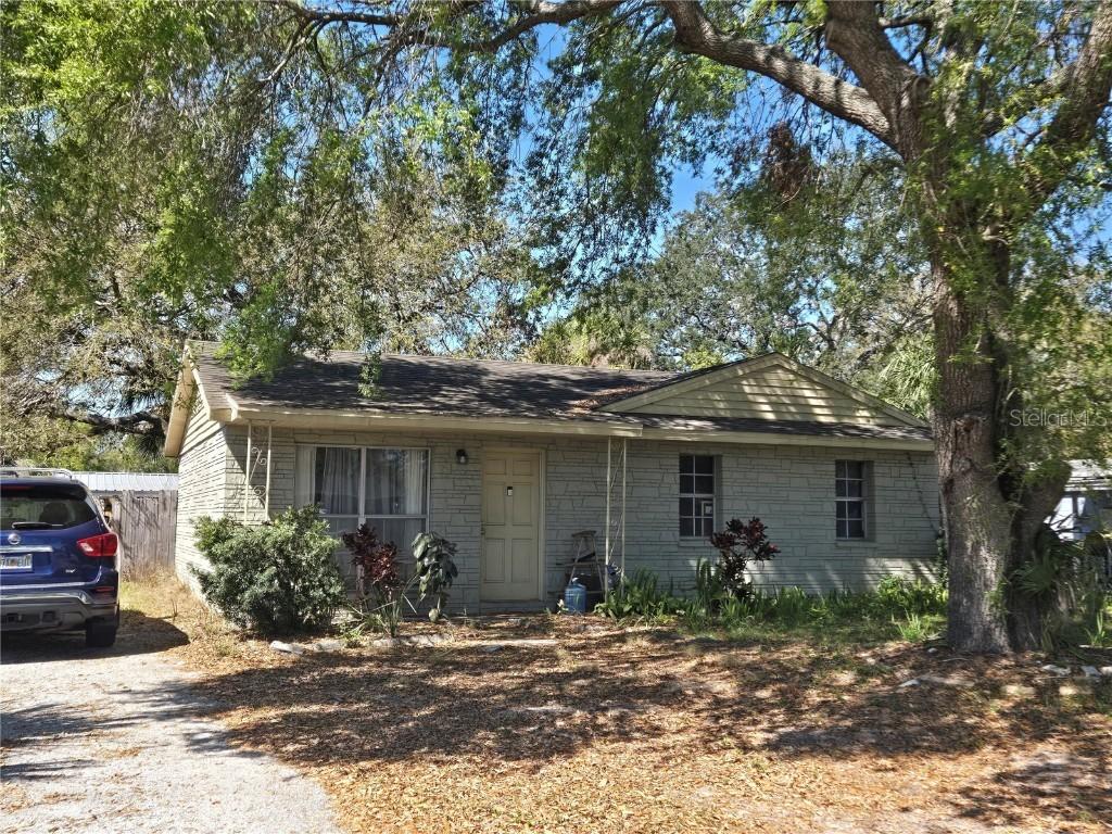 3008 Dodge St., Tampa, FL 33605